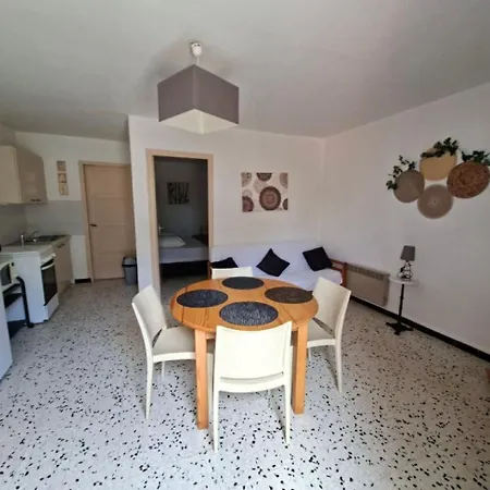 Domaine Des Mimosas Apartamento *